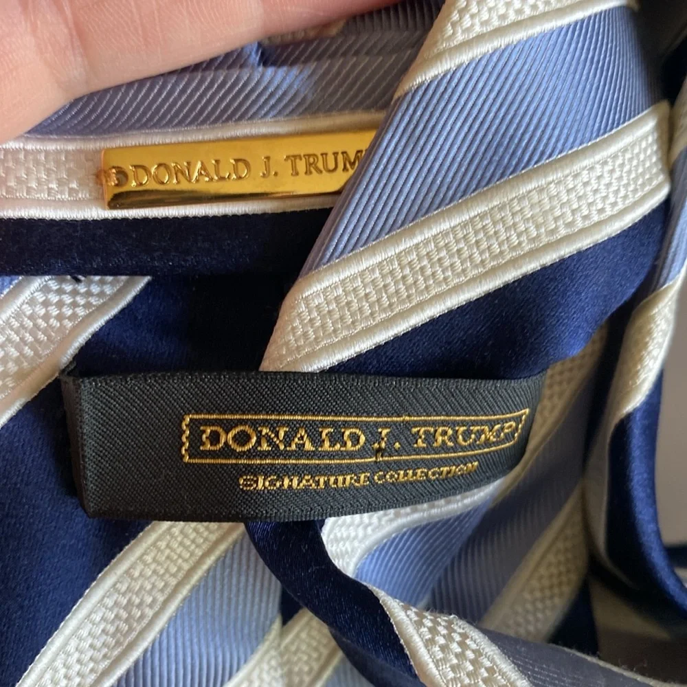 Donald J. Trump Elegant Navy and Cream Striped Men's Tie - Picture 5 of 5